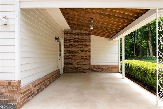 5057 Kurt Lane SW, Conyers, GA 30094