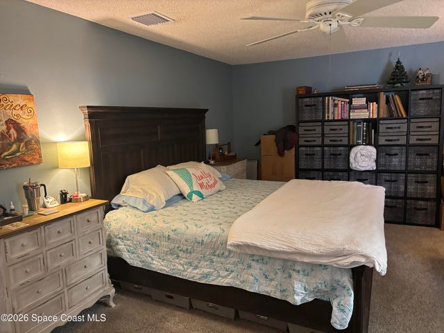 129 Bayamo Avenue NE, Palm Bay, FL 32907