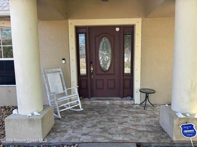 129 Bayamo Avenue NE, Palm Bay, FL 32907