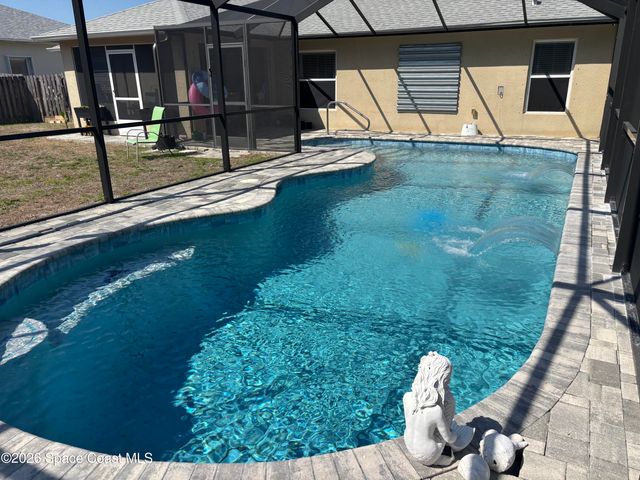 129 Bayamo Avenue NE, Palm Bay, FL 32907