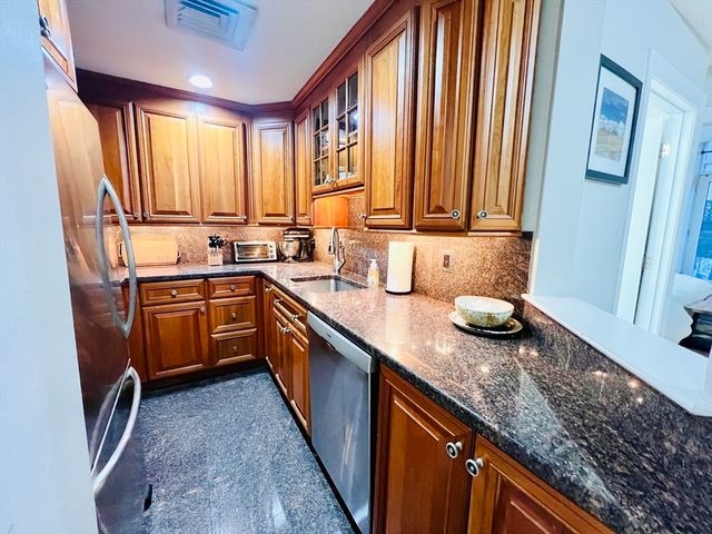 150 Appleton St 1E, Boston, MA 02116