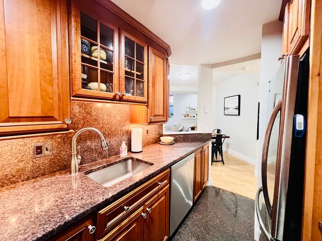 150 Appleton St 1E, Boston, MA 02116