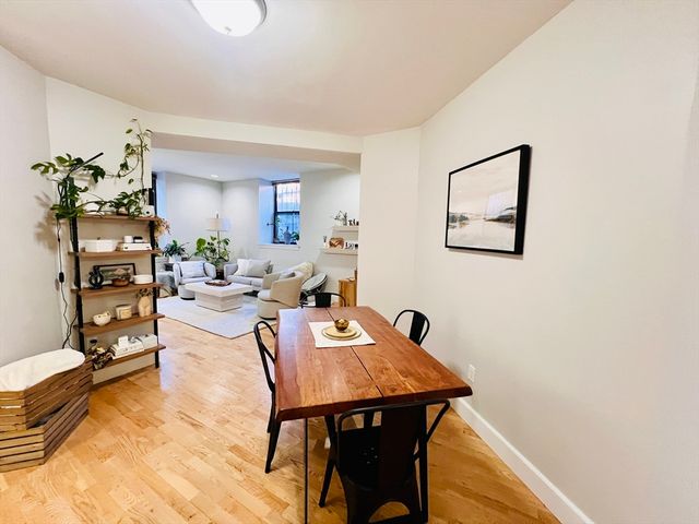 150 Appleton St 1E, Boston, MA 02116