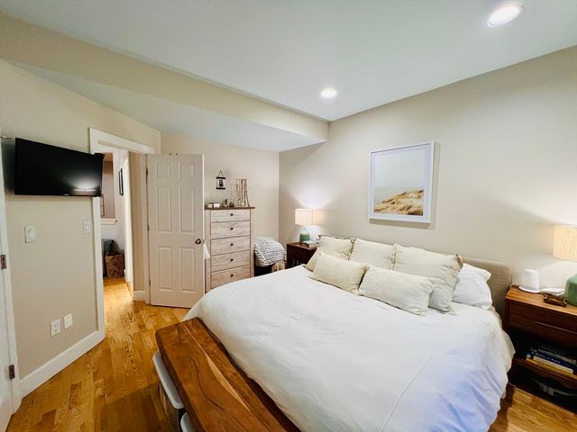 150 Appleton St 1E, Boston, MA 02116