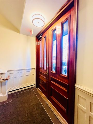 150 Appleton St 1E, Boston, MA 02116