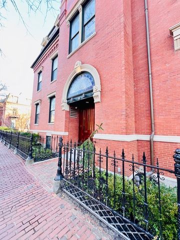 150 Appleton St 1E, Boston, MA 02116