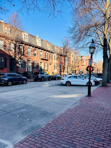 150 Appleton St 1E, Boston, MA 02116