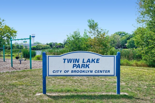 4201 Lakeside Avenue N 302, Brooklyn Center, MN 55429