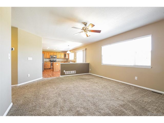1148 S Duquesne Cir, Aurora, CO 80018
