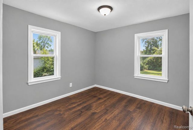 19004 Patton Street, Detroit, MI 48219