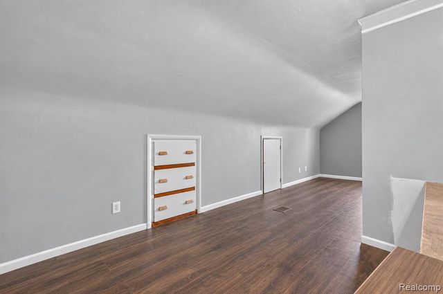 19004 Patton Street, Detroit, MI 48219
