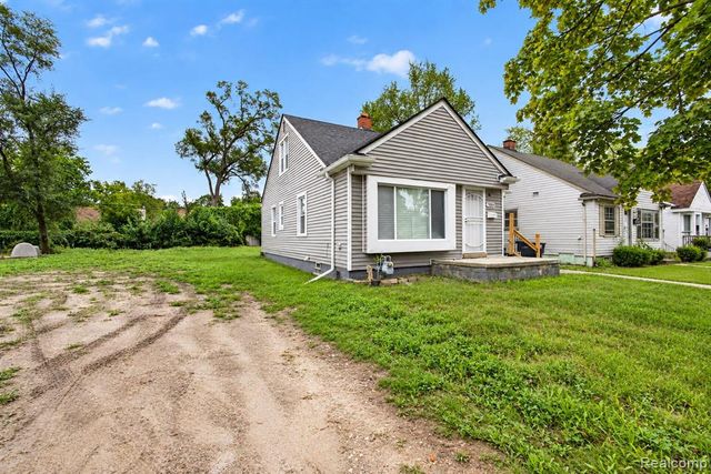 19004 Patton Street, Detroit, MI 48219