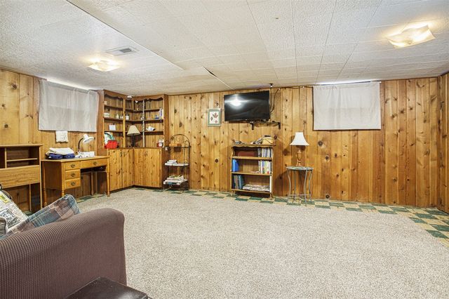 48 Gordon Boulevard, Battle Creek, MI 49037