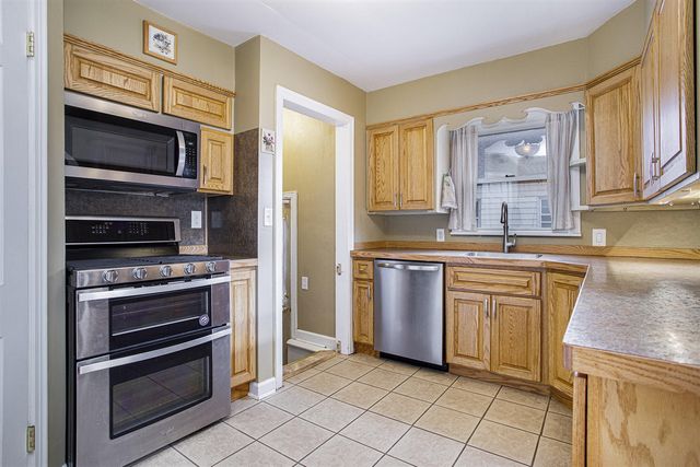 48 Gordon Boulevard, Battle Creek, MI 49037