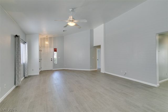 8111 Desert Cloud Avenue, Las Vegas, NV 89131