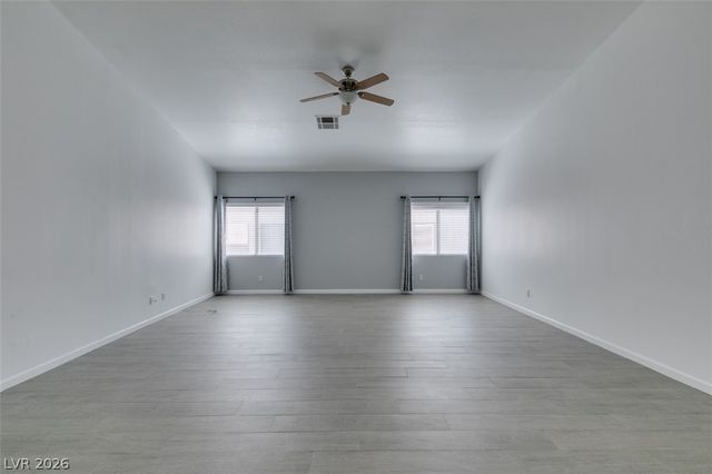 8111 Desert Cloud Avenue, Las Vegas, NV 89131