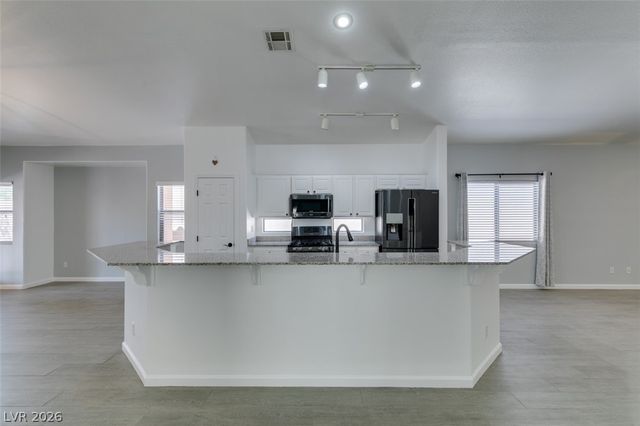 8111 Desert Cloud Avenue, Las Vegas, NV 89131