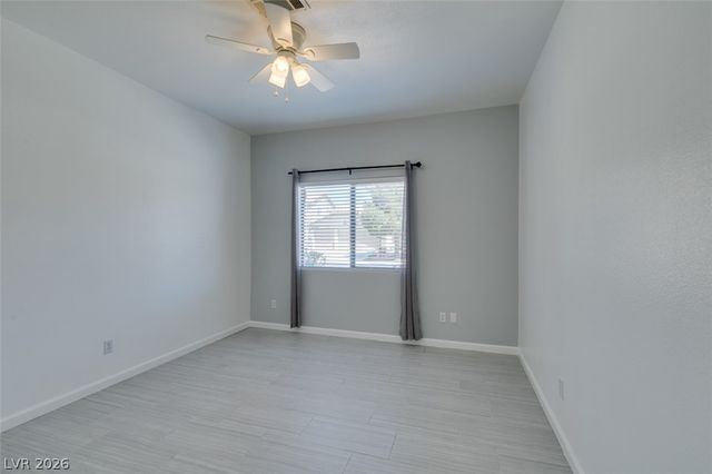 8111 Desert Cloud Avenue, Las Vegas, NV 89131