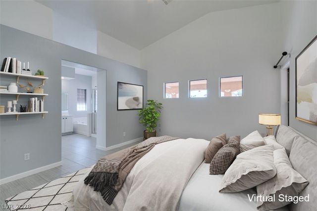 8111 Desert Cloud Avenue, Las Vegas, NV 89131