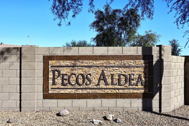 2471 E DERRINGER Way, Chandler, AZ 85286