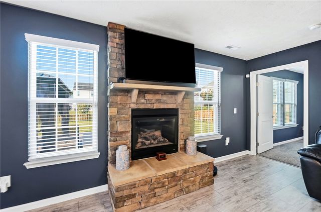 7101 Bluestream Drive, Tipp City, OH 45371