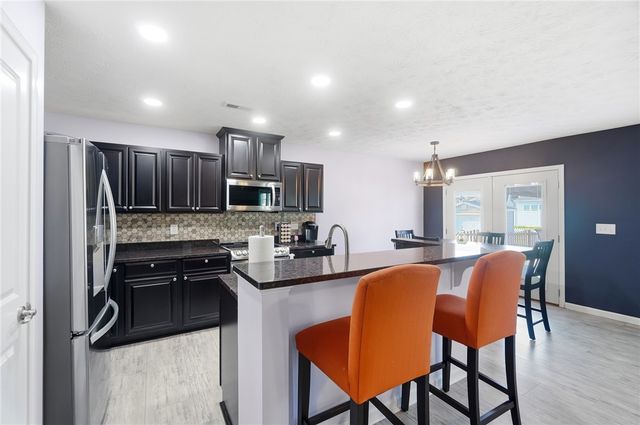 7101 Bluestream Drive, Tipp City, OH 45371