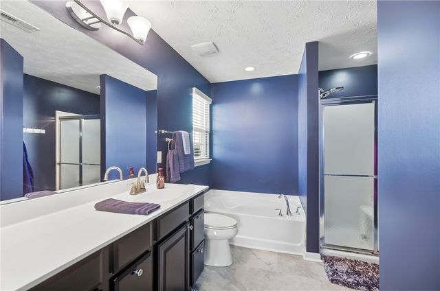 7101 Bluestream Drive, Tipp City, OH 45371