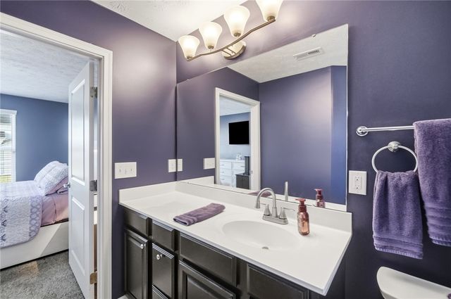 7101 Bluestream Drive, Tipp City, OH 45371