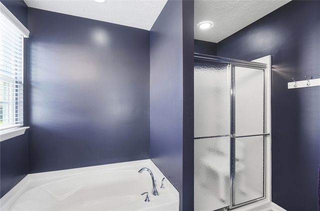 7101 Bluestream Drive, Tipp City, OH 45371