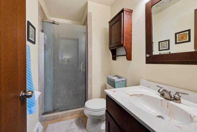 435 North Shore Drive, Belleville, WI 53508