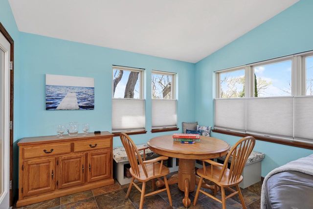 435 North Shore Drive, Belleville, WI 53508