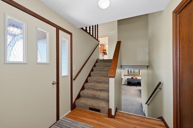 435 North Shore Drive, Belleville, WI 53508