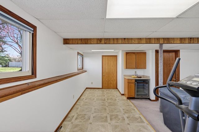 435 North Shore Drive, Belleville, WI 53508