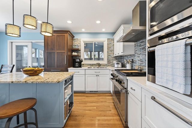 435 North Shore Drive, Belleville, WI 53508