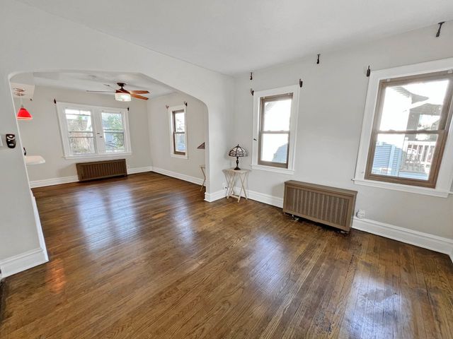 15 W Ann Street, Lombard, IL 60148