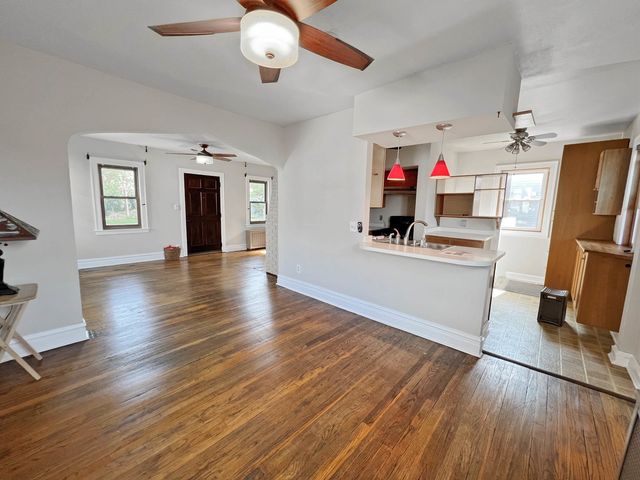 15 W Ann Street, Lombard, IL 60148