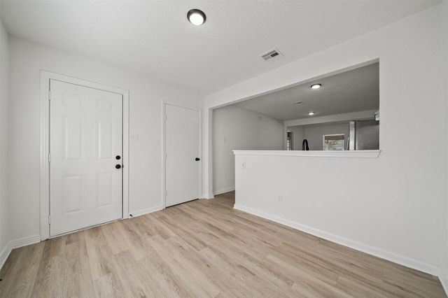 4601 W 43rd Street, Houston, TX 77092