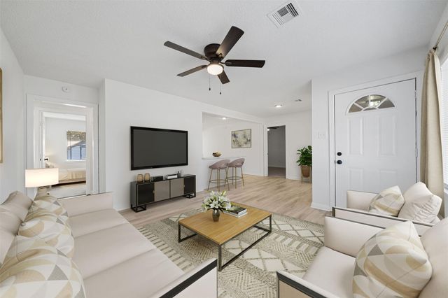 4601 W 43rd Street, Houston, TX 77092