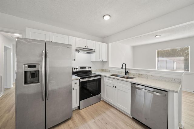 4601 W 43rd Street, Houston, TX 77092