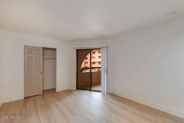 12222 N PARADISE VILLAGE Parkway S 247, Phoenix, AZ 85032