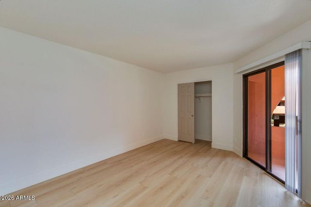 12222 N PARADISE VILLAGE Parkway S 247, Phoenix, AZ 85032