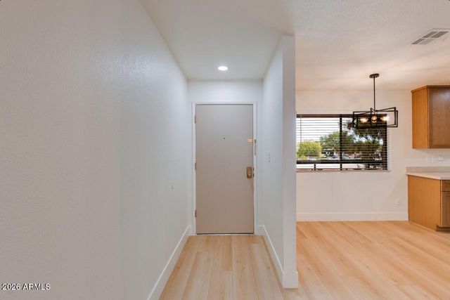 12222 N PARADISE VILLAGE Parkway S 247, Phoenix, AZ 85032