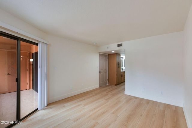 12222 N PARADISE VILLAGE Parkway S 247, Phoenix, AZ 85032