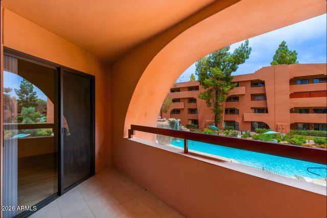 12222 N PARADISE VILLAGE Parkway S 247, Phoenix, AZ 85032