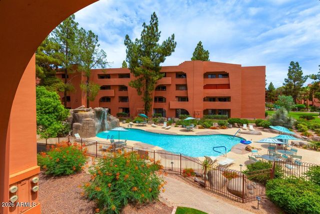 12222 N PARADISE VILLAGE Parkway S 247, Phoenix, AZ 85032
