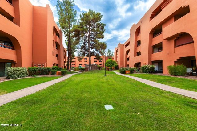 12222 N PARADISE VILLAGE Parkway S 247, Phoenix, AZ 85032