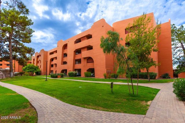 12222 N PARADISE VILLAGE Parkway S 247, Phoenix, AZ 85032