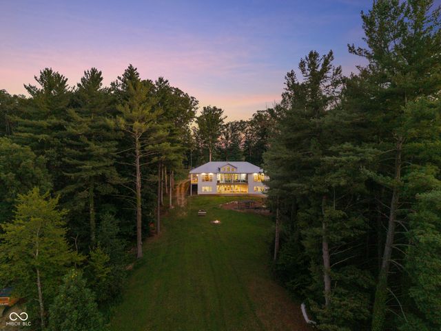 14000 W Lake Road, Seymour, IN 47274