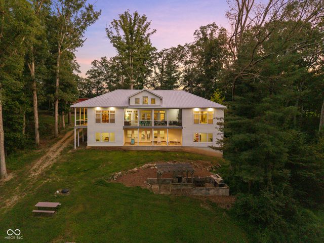 14000 W Lake Road, Seymour, IN 47274