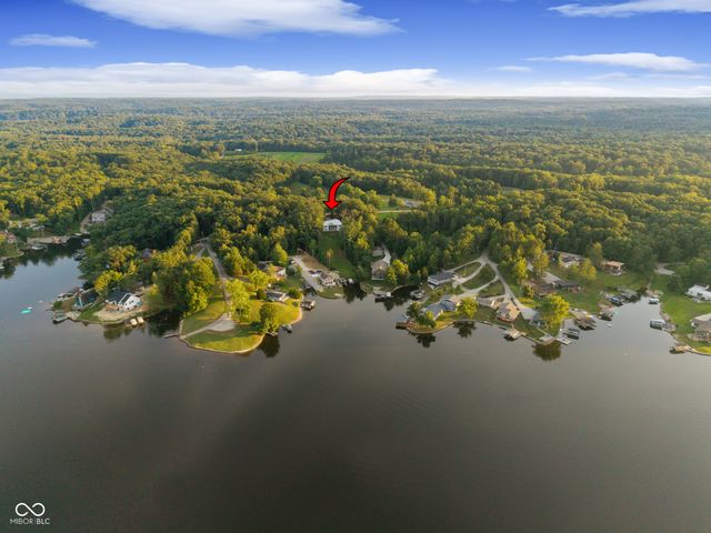 14000 W Lake Road, Seymour, IN 47274
